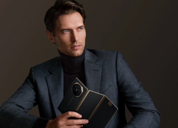 华为Mate XT 非凡大师