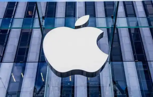 美股三大指数集体收跌 苹果跌破3万亿美元 原油大涨