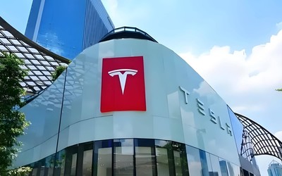 特斯拉Q2营收创十余年最大跌幅 马斯克称未来形血战到底势严峻