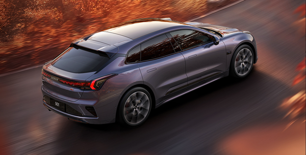 焕新版极氪001今日开售 零百加速仅2.83秒 智驾升级